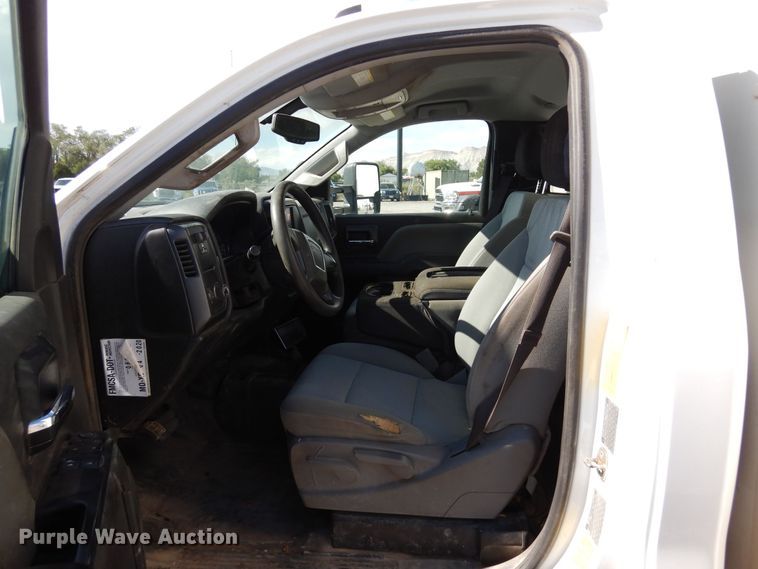 image for item DR1276 2017 GMC Sierra 3500HD  service bed pickup truck