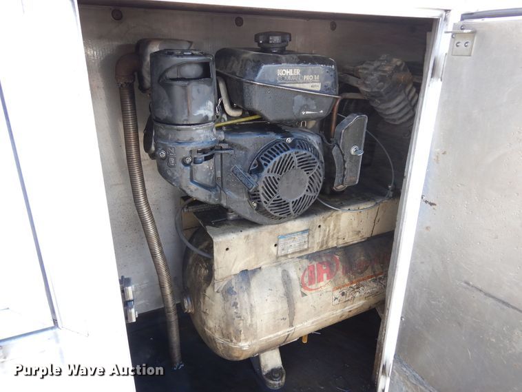 image for item DR1276 2017 GMC Sierra 3500HD  service bed pickup truck