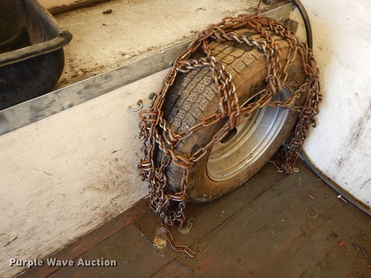 image for item DR1276 2017 GMC Sierra 3500HD  service bed pickup truck