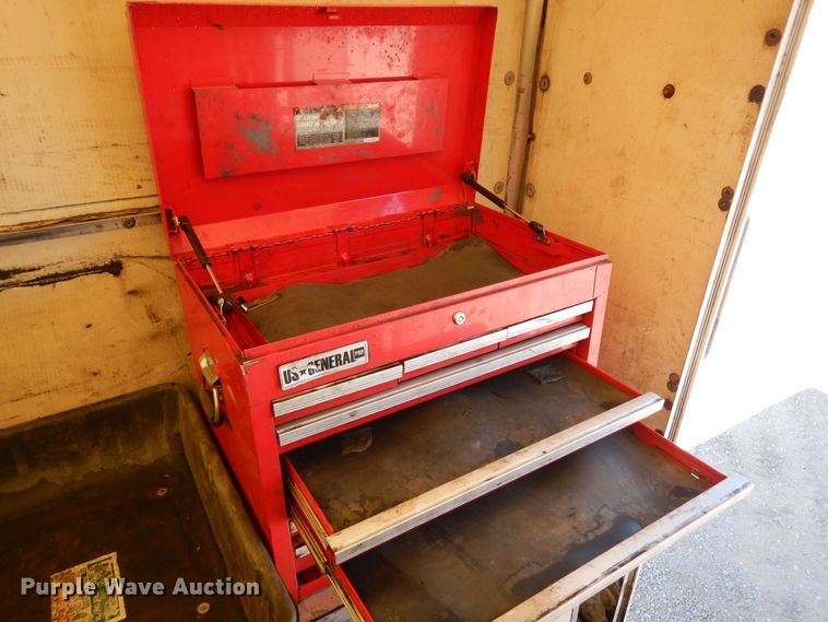 image for item DR1276 2017 GMC Sierra 3500HD  service bed pickup truck