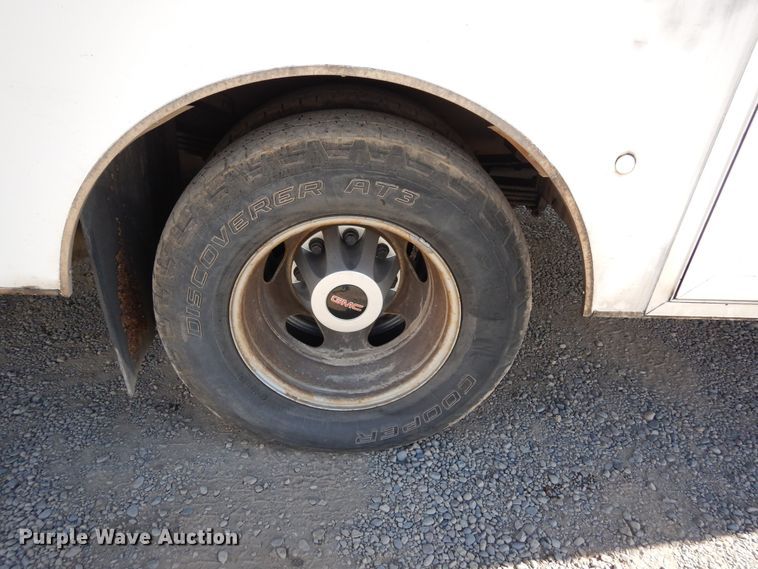 image for item DR1276 2017 GMC Sierra 3500HD  service bed pickup truck