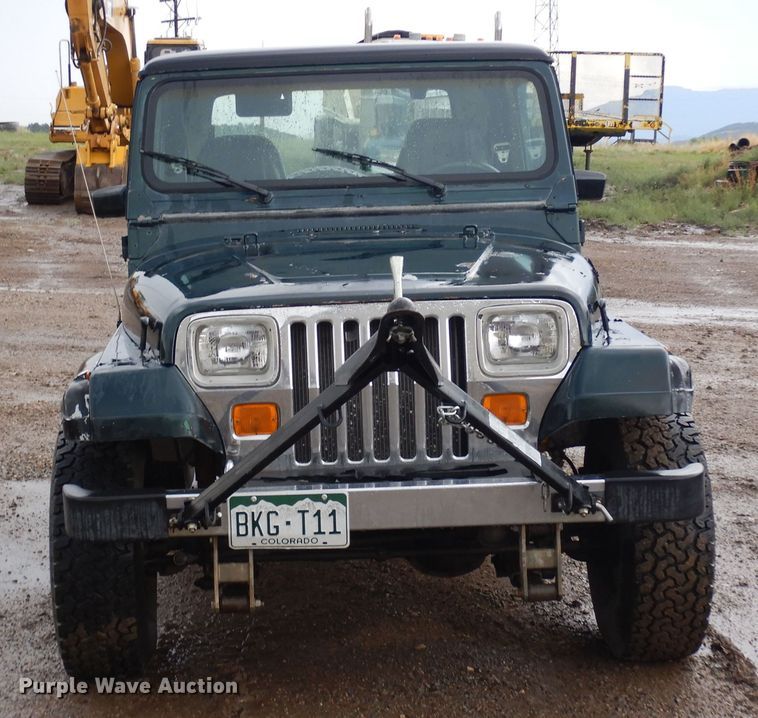 image for item DR1291 1987 Jeep Wrangler  SUV