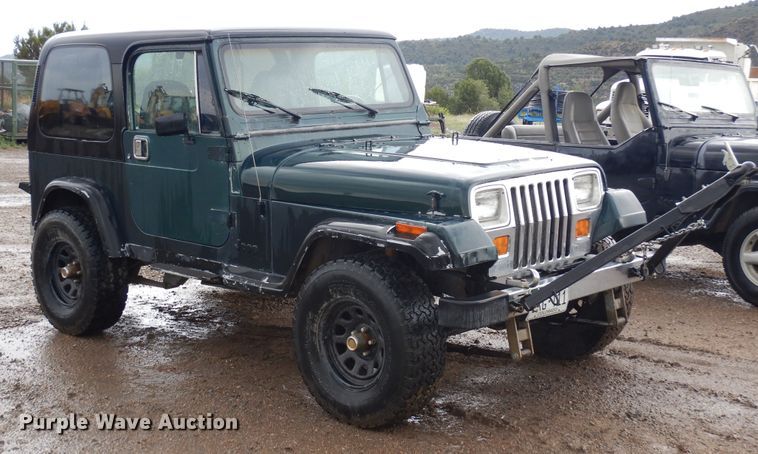 image for item DR1291 1987 Jeep Wrangler  SUV