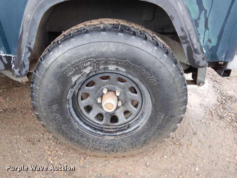 image for item DR1291 1987 Jeep Wrangler  SUV