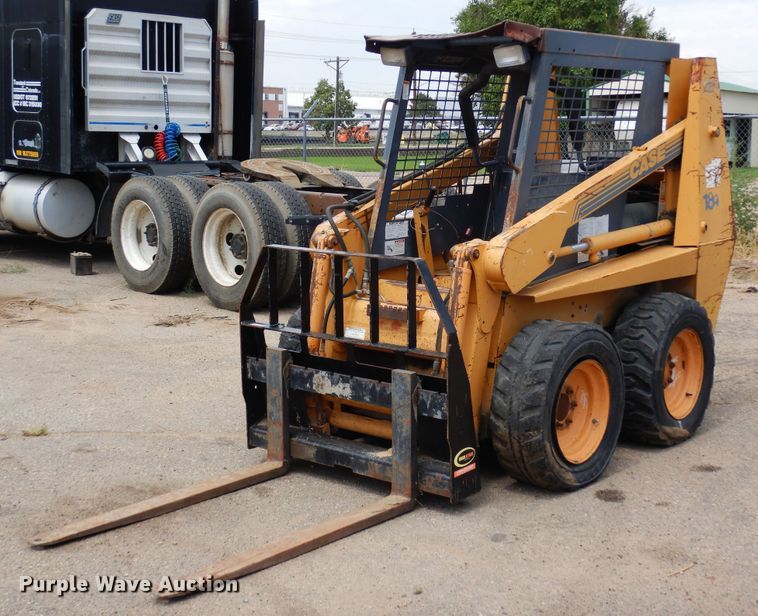 image for item DR1313 1999 Case 1840  skid steer loader