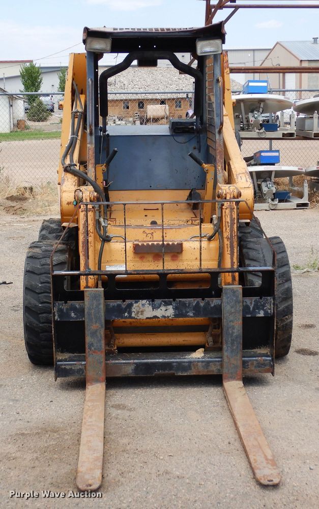 image for item DR1313 1999 Case 1840  skid steer loader