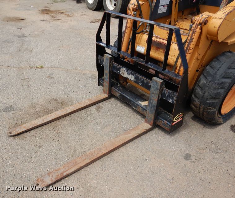 image for item DR1313 1999 Case 1840  skid steer loader