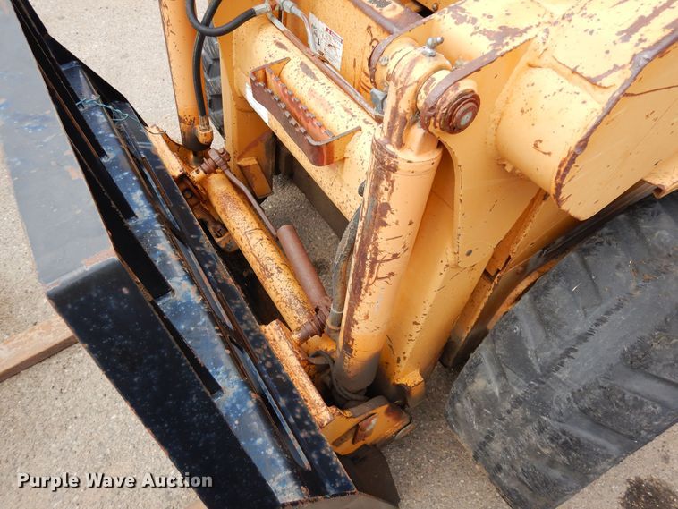 image for item DR1313 1999 Case 1840  skid steer loader