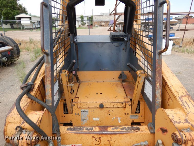 image for item DR1313 1999 Case 1840  skid steer loader