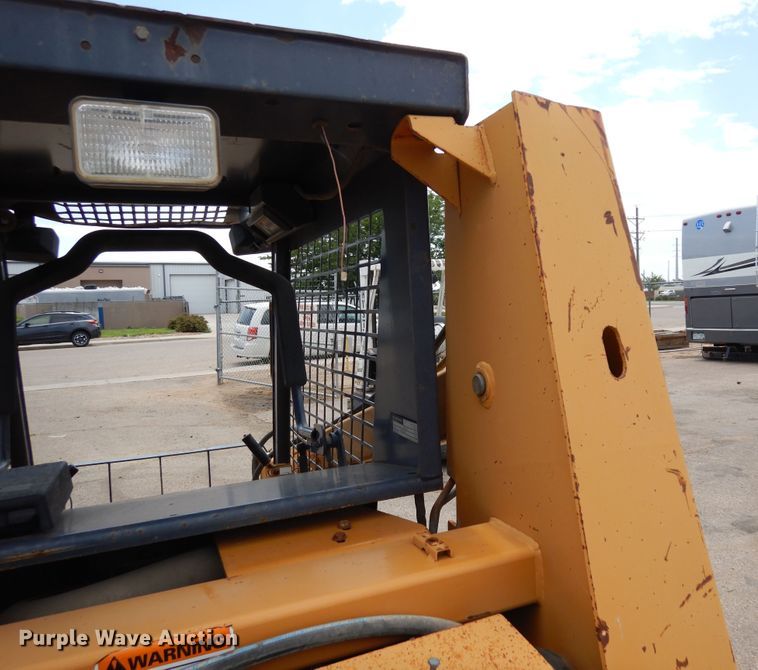 image for item DR1313 1999 Case 1840  skid steer loader