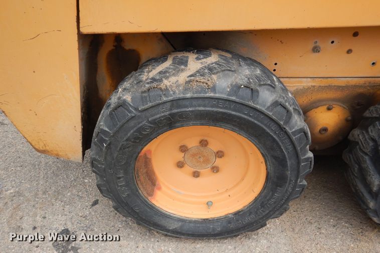 image for item DR1313 1999 Case 1840  skid steer loader