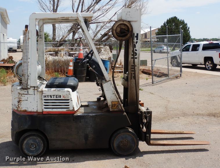 image for item DR1314 Hyster 40  forklift