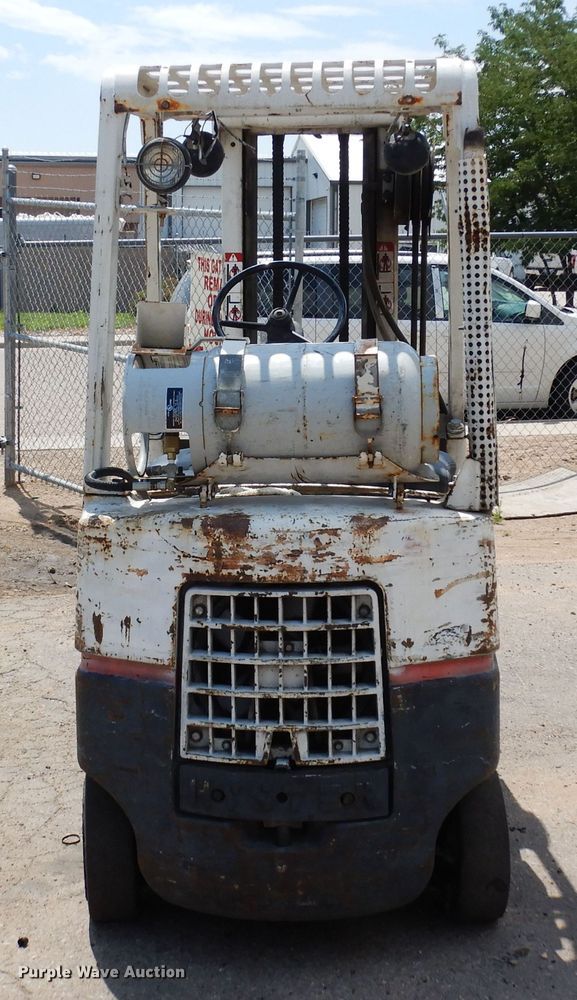 image for item DR1314 Hyster 40  forklift