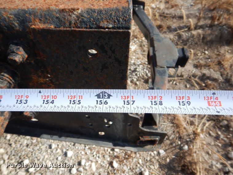 image for item DS8129 1999 Freightliner FL70  truck cab and chassis