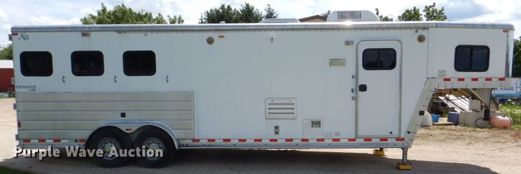image for item DS8145 2005 Kiefer Built Genesis X-380  livestock trailer