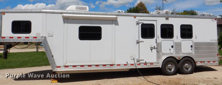 image for item DS8145 2005 Kiefer Built Genesis X-380  livestock trailer