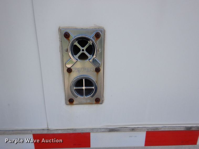 image for item DS8145 2005 Kiefer Built Genesis X-380  livestock trailer