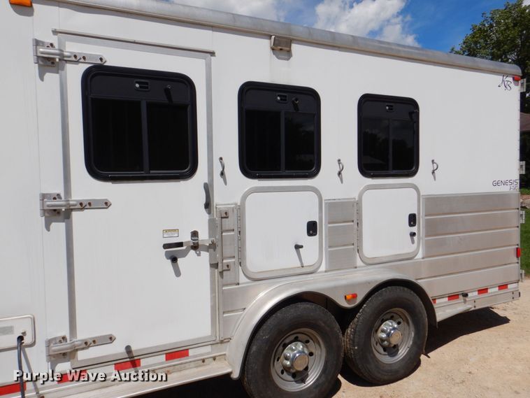 image for item DS8145 2005 Kiefer Built Genesis X-380  livestock trailer