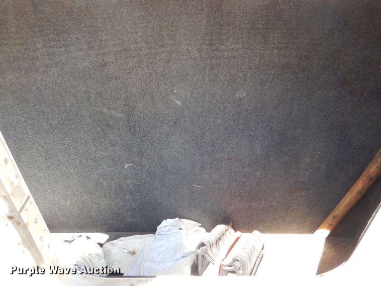 image for item DS8145 2005 Kiefer Built Genesis X-380  livestock trailer