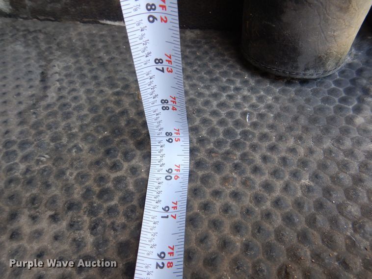 image for item DS8145 2005 Kiefer Built Genesis X-380  livestock trailer