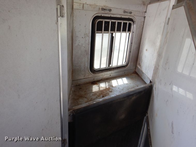 image for item DS8145 2005 Kiefer Built Genesis X-380  livestock trailer