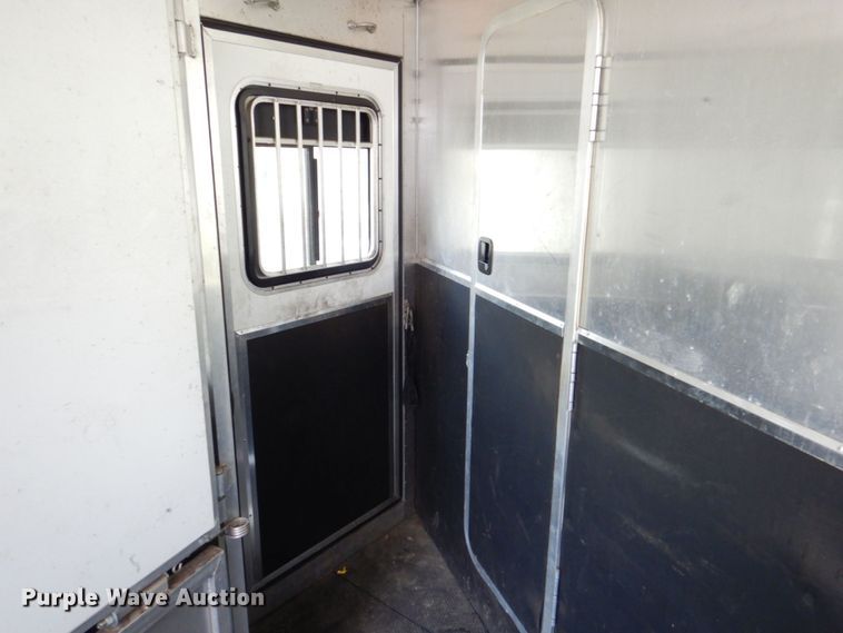 image for item DS8145 2005 Kiefer Built Genesis X-380  livestock trailer