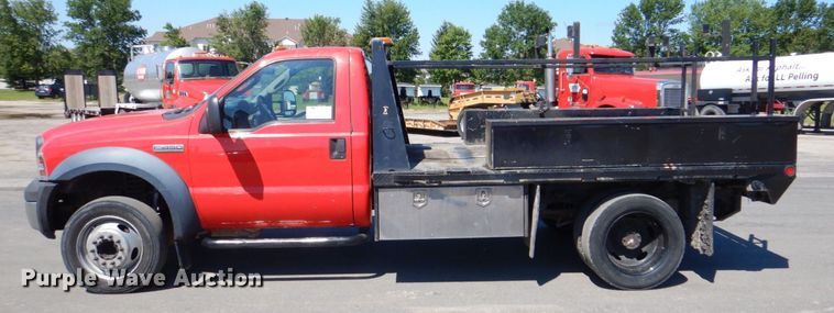 image for item DS8157 2007 Ford F450 Super Duty XL  flatbed truck