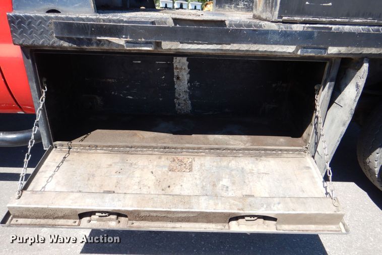 image for item DS8157 2007 Ford F450 Super Duty XL  flatbed truck