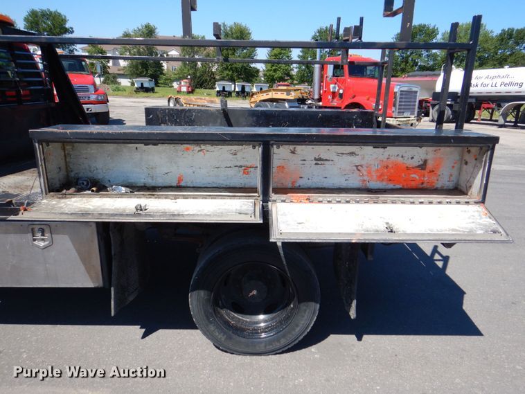 image for item DS8157 2007 Ford F450 Super Duty XL  flatbed truck