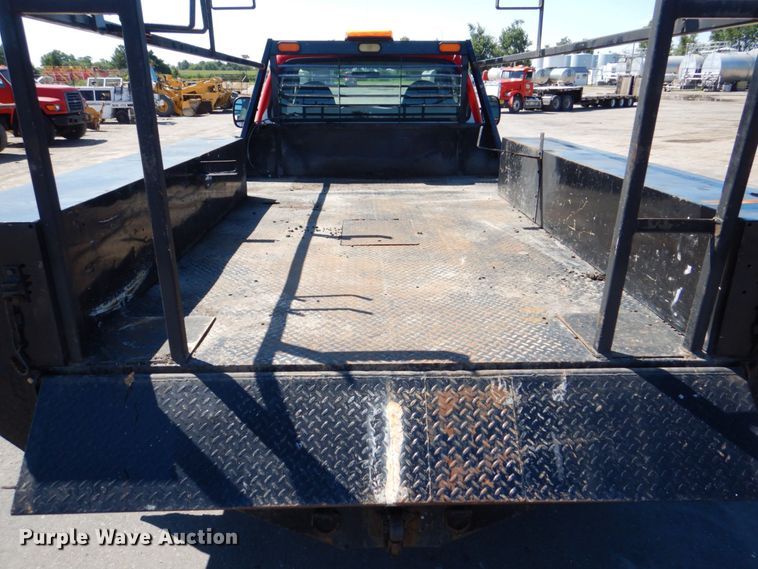 image for item DS8157 2007 Ford F450 Super Duty XL  flatbed truck