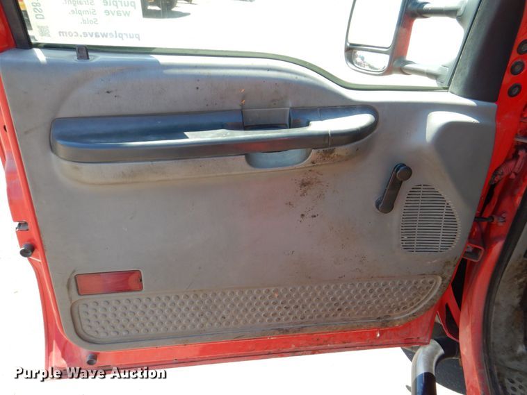 image for item DS8157 2007 Ford F450 Super Duty XL  flatbed truck