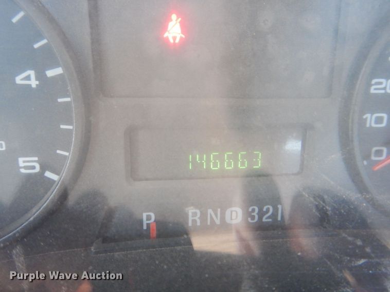 image for item DS8157 2007 Ford F450 Super Duty XL  flatbed truck