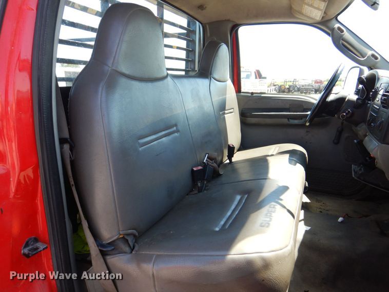 image for item DS8157 2007 Ford F450 Super Duty XL  flatbed truck