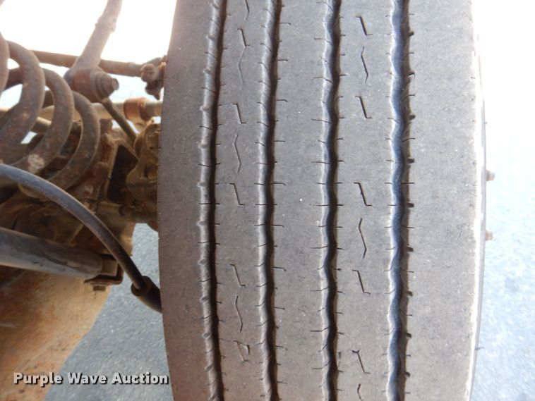 image for item DS8157 2007 Ford F450 Super Duty XL  flatbed truck