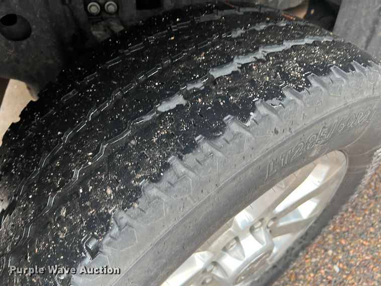 image for item DS8455 2019 Dodge Ram 2500  Mega Cab pickup truck