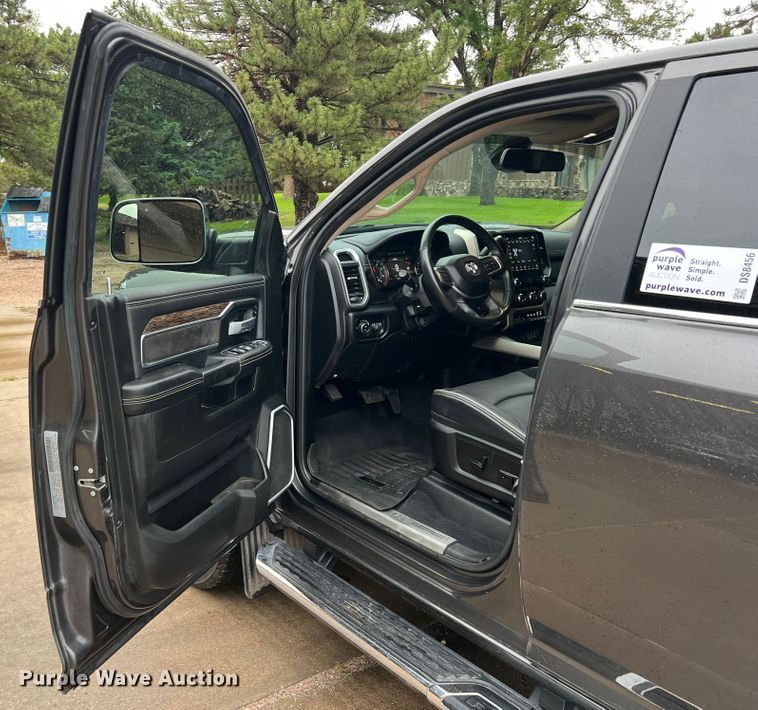 image for item DS8456 2019 Dodge Ram 2500  Mega Cab pickup truck