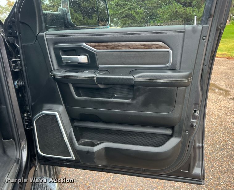 image for item DS8456 2019 Dodge Ram 2500  Mega Cab pickup truck