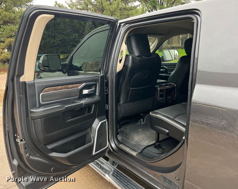 image for item DS8456 2019 Dodge Ram 2500  Mega Cab pickup truck