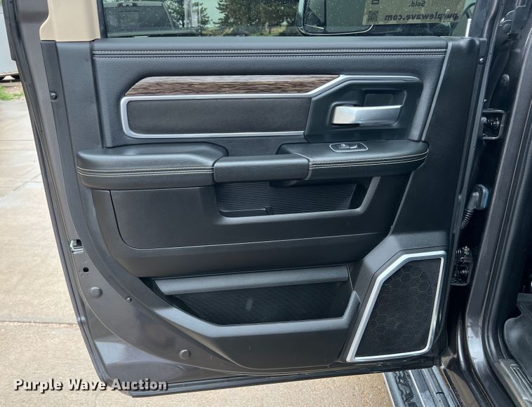 image for item DS8456 2019 Dodge Ram 2500  Mega Cab pickup truck