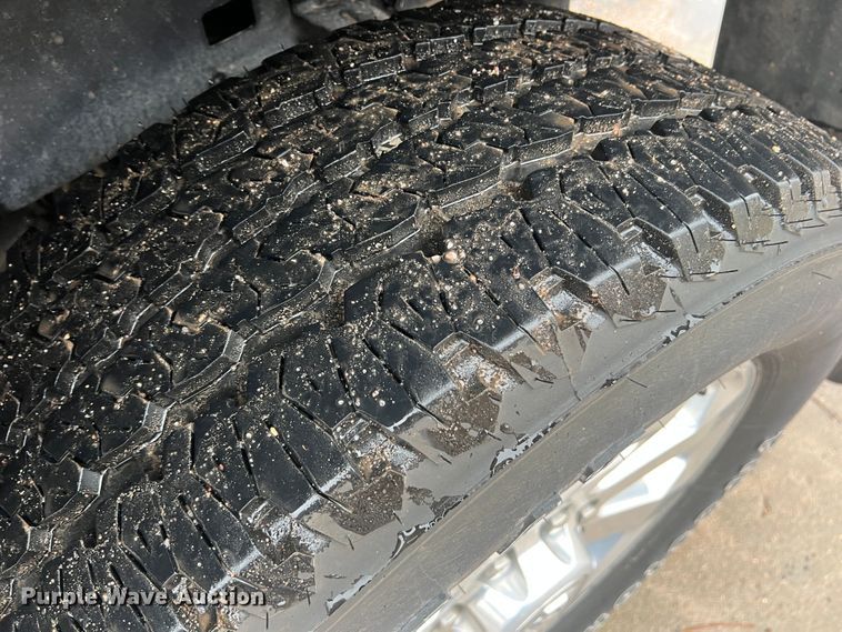 image for item DS8456 2019 Dodge Ram 2500  Mega Cab pickup truck