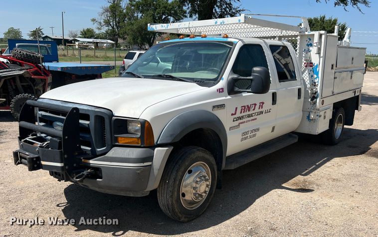 image for item DS8464 2007 Ford F550  Crew Cab utility / service truck