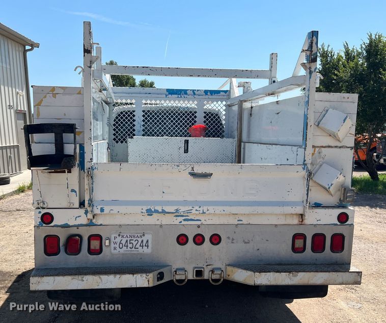 image for item DS8464 2007 Ford F550  Crew Cab utility / service truck