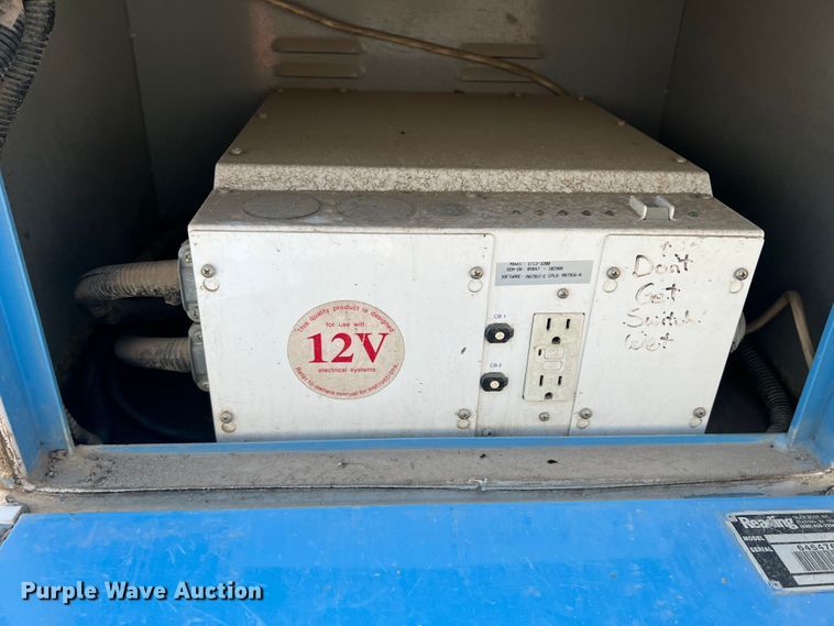 image for item DS8464 2007 Ford F550  Crew Cab utility / service truck