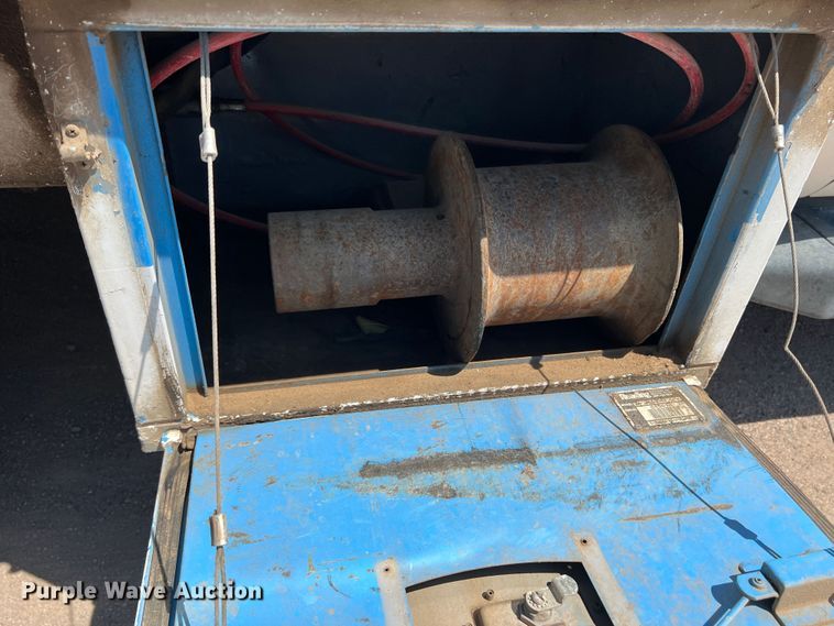 image for item DS8464 2007 Ford F550  Crew Cab utility / service truck