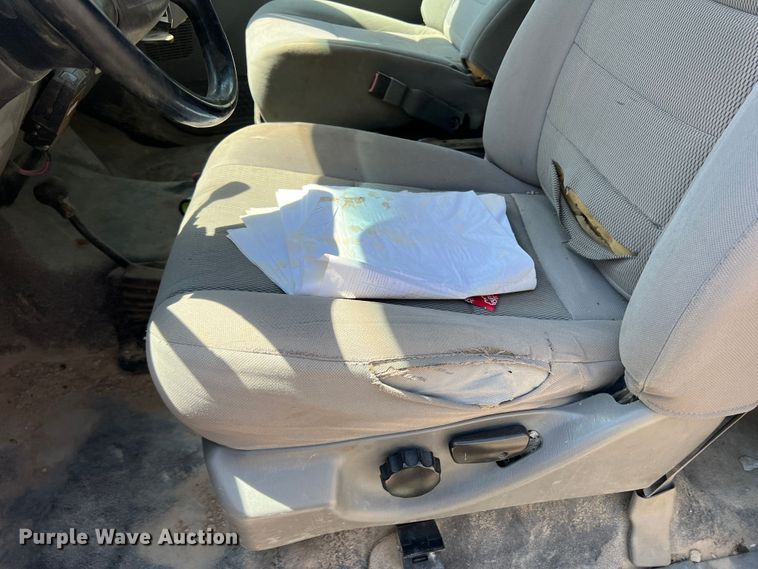 image for item DS8464 2007 Ford F550  Crew Cab utility / service truck