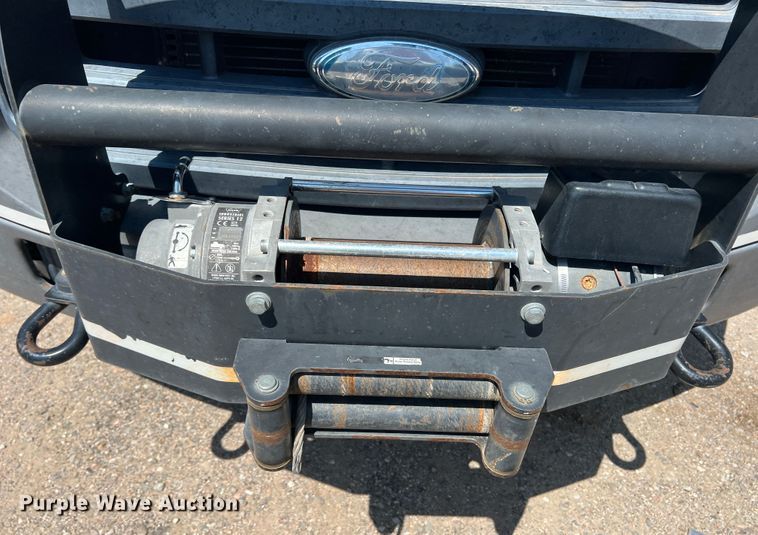 image for item DS8464 2007 Ford F550  Crew Cab utility / service truck
