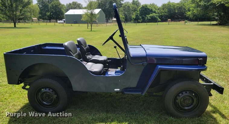 image for item HF9354 1959 Willy's DJ  SUV