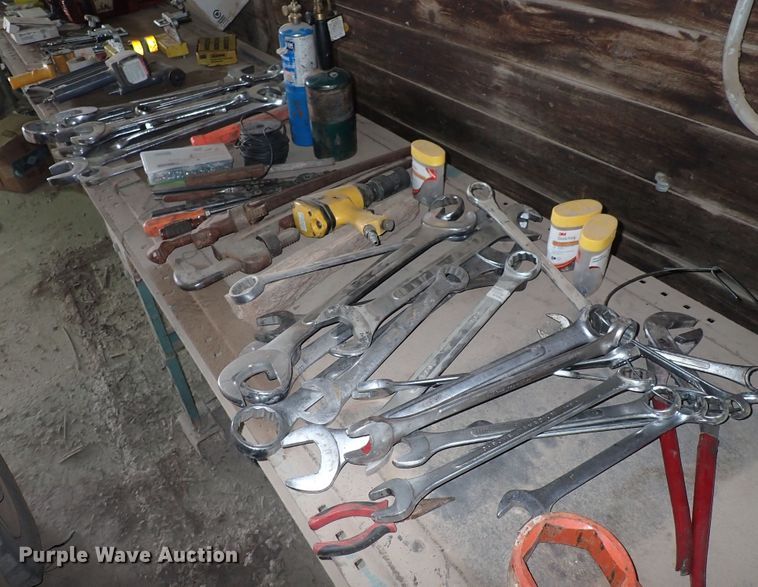 image for item IN9069 Tools