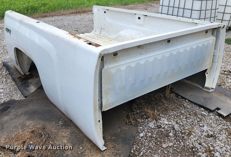 image for item JA9984 Chevrolet  pickup truck bed