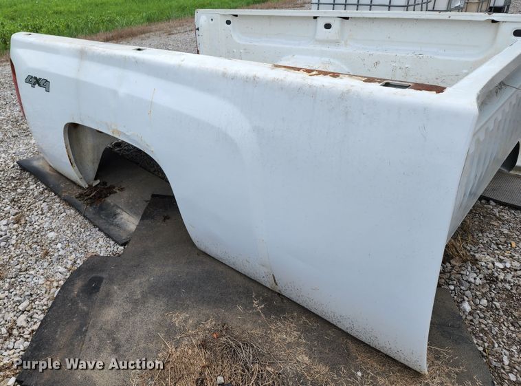 image for item JA9984 Chevrolet  pickup truck bed